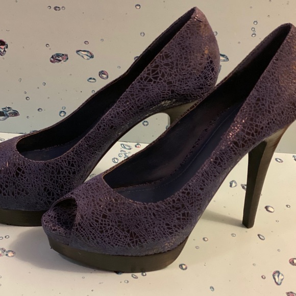 BCBG | Blue, Crackle Print | Platform Stilettos - Picture 4 of 8